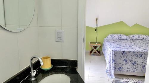 Vila Clais House | Relax at Casa das Marés: 9.8 Rated, Steps from Praia da Enseada
