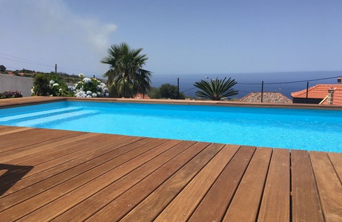 Lombada Velha House | Relaxing Casa das Marias with Private Heated Pool & Ocean Views