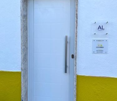 Vila Nova da Barquinha Hotel | Exceptional Casa das Memórias: Family-Friendly Retreat