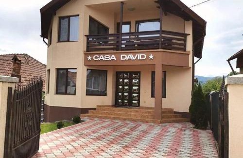 Comarnic Villa | Ideal Getaway at Casa David Comarnic - Pet Friendly & Pool