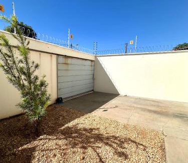 Plano Diretor Sul House | Top-Rated Casa Davisis 2: Family & Pet Friendly Stays