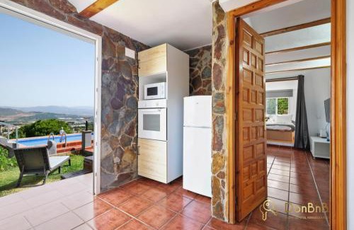 Pinos de Alhaurin Apartment | Beautiful Casa with Private Pool & Breakfast in Alhaurin