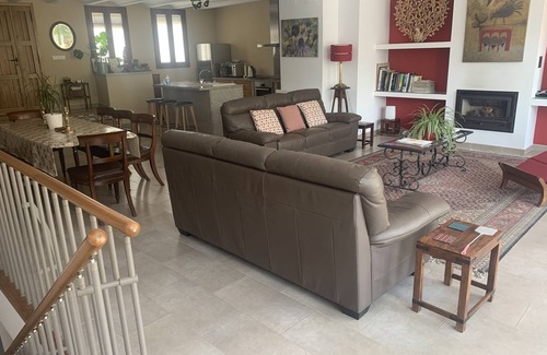 Alajar Villa | Elegant Casa de 3 Plantas with Private Pool & Pet Friendly