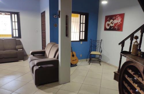 Campos Eliseos House | Spacious Casa 2 Andares - Family-Friendly in Resende/RJ