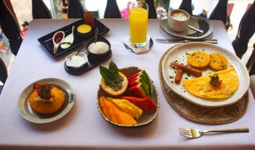 Centro Hotel | Pet-Friendly Elegance at Casa de Alba Hotel Boutique