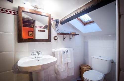 Santianes de Ola House | Family-Friendly Casa de Aldea Riosol with a 9.5 Rating