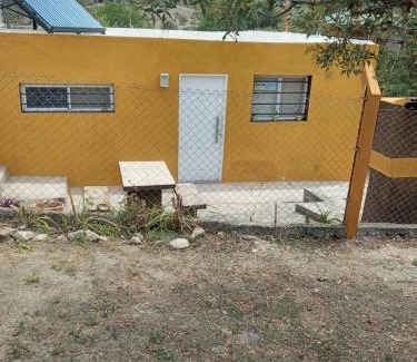 Tanti House | Pet-Friendly Retreat at Casa de Alquiler 1 - Top Rated Stay