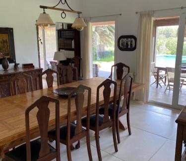 Necochea House | Elegant Casa De Alta Categoría with Pool Near the Beach