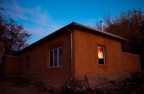 Abiquiu House | Discover Casa de Artista in the Beautiful Abiquiu Village