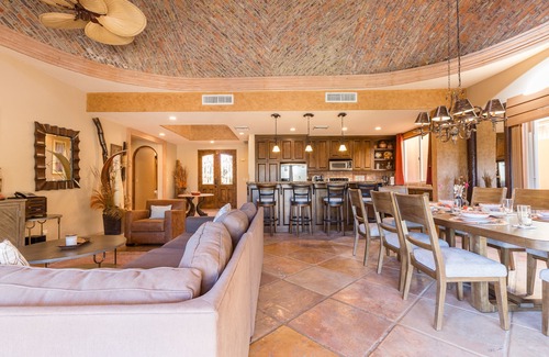 Puerto Penasco Villa | Exquisite Casa de Bella Suenos: Beachfront Villa with Pool