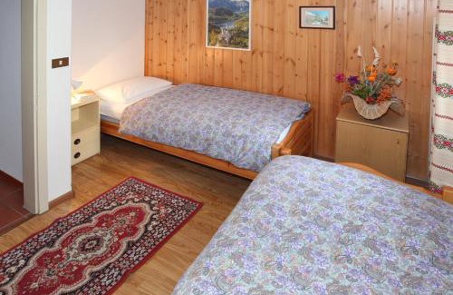 Falcade Apartment | Top-Rated Casa De Biasio PM: Family & Pet Friendly Stay