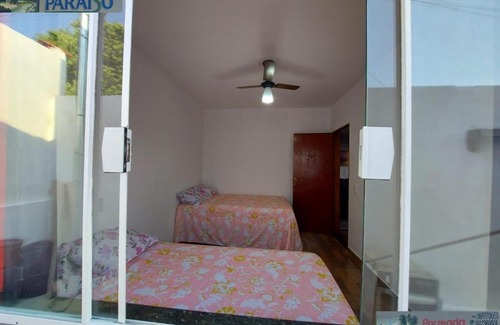 Sao Joao Batista do Gloria House | Explore Casa de Temporada: Pool, Free Parking & Nature Awaits
