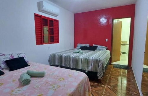 Sao Joao Batista do Gloria House | Explore Casa de Temporada: Pool, Free Parking & Nature Awaits