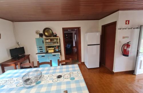 Salsas House | Pet-Friendly Retreat at Casa de Cabecinho - 4 Star Gem