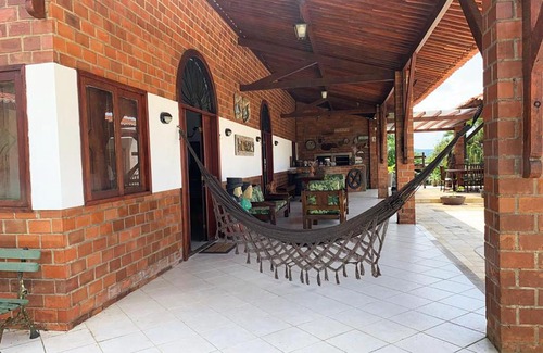 Primavera House | Cozy Casa de Campo with Mountain Views in Cha Grande