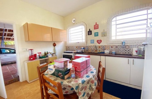 Valinhos Cottage | Casa de Campo: Family-Friendly Getaway with Pool & Spa