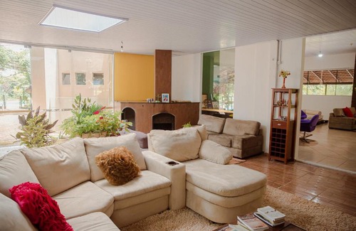Santa Tereza do Oeste House | Relaxing Casa de Campo with Pool & Family Fun in Cascavel