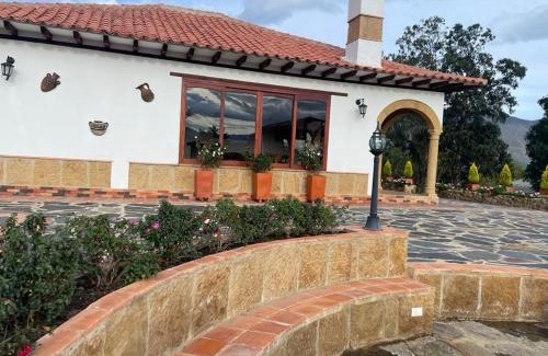 Villa de Leyva House | Discover Casa de Campo El Solar de los Muiscas Stay
