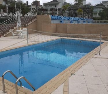 Aguas Mornas House | Relax at Casa de Campo with Thermal Hot Tubs & Ocean View