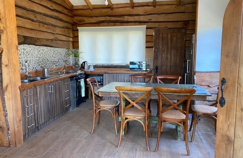 Minetue House | Pet-Friendly Casa de Campo in Pucón, Chile with Spa & Breakfast