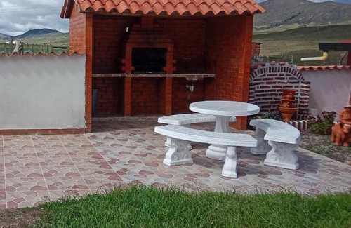 Santo Domingo de Silos House | Explore CASA DE CAMPO LA CASTELLANA: Pet & Child Friendly Stay