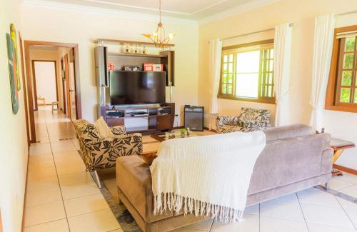 Capitolio House | Inviting Casa de Campo Morada da Onça with WiFi in Capitólio