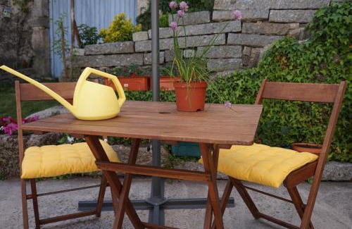 Montalegre e Padroso House | Discover Casa de Campo Neves: Family-Friendly Retreat