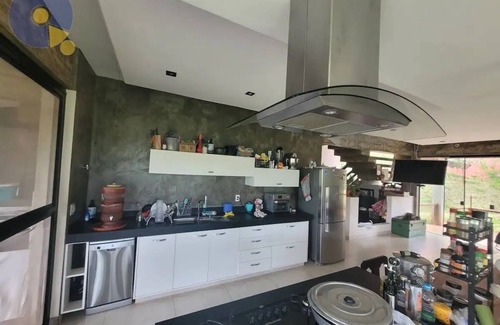 Jardim Sao Sebastiao Cottage | Casa de Campo: Scenic Views & Family-Friendly Amenities