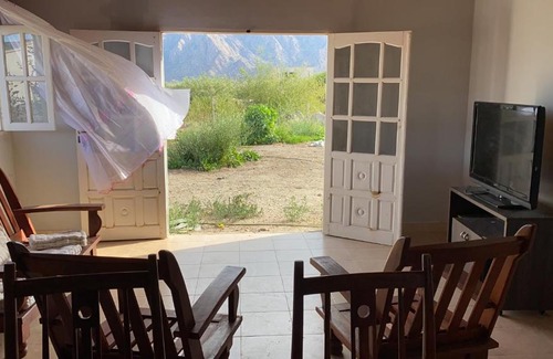 Cafayate House | Discover Casa de Campo Vertientes: Pet-Friendly Retreat