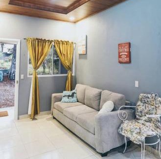 Francisco Morazan House | Family-Friendly Stay at Casa de Campo Villa Carolina