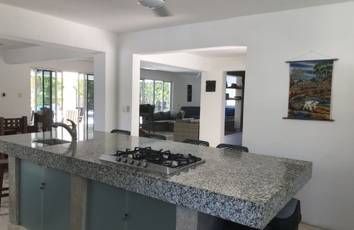 Telchac Puerto House | Family-Friendly Casa De Cocos: Beachfront Retreat with Pool