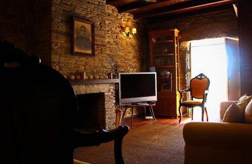 Cotas Villa | Oceanfront Family Retreat at Casa de Cotas - Pet Friendly