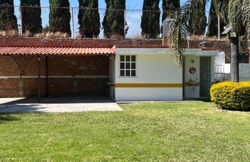 Atlixco House | Relax at Casa de Descanso with Pool and Ocean Views
