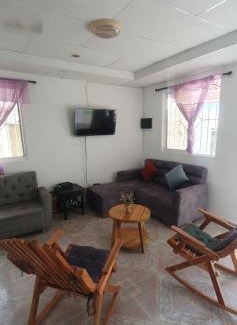 Turbaco House | Discover Casa de descanso: Family & Pet-Friendly Escape