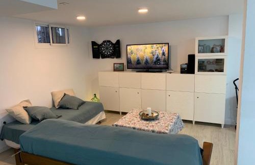 Rota House | Beachfront Design Oasis: Guest Rated 10/10 with Ocean Views