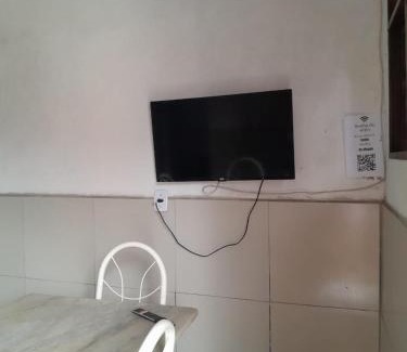 Nossa Senhora da Apresentacao House | Cozy Kitnet for 5 with Kitchen Near Airport - Rated 9/10