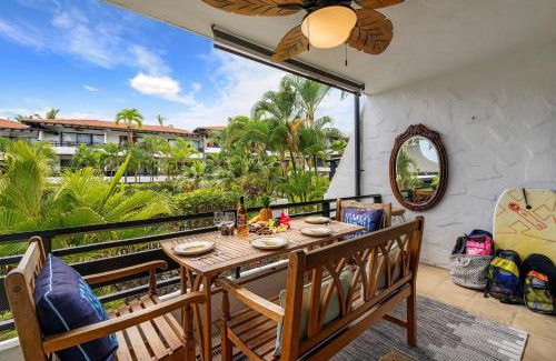 Kailua-Kona House | Casa De Emdeko 210: Top-Rated Retreat with Pool & Breakfast