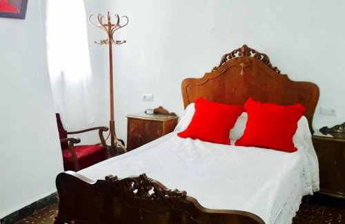 Enguidanos House | Family-Friendly Stay at Casa De Enguídanos - Great Value