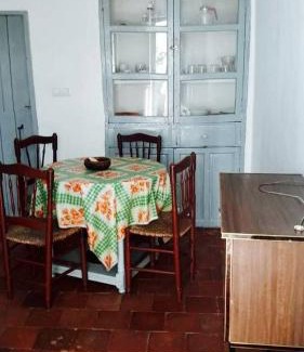 Enguidanos House | Family-Friendly Stay at Casa De Enguídanos - Great Value