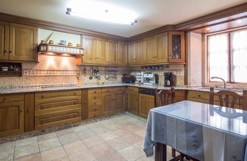 Cabana de Bergantinos House | Discover Casa de Verdes: A Restored Farmhouse Retreat