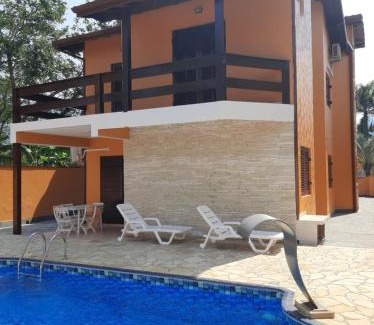 Mococa House | Unwind at Casa de férias: 4-Star Oceanfront Retreat
