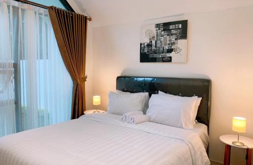 Parongpong Villa | Inviting Casa de Gaudi Lembang: Pet & Child Friendly Stay