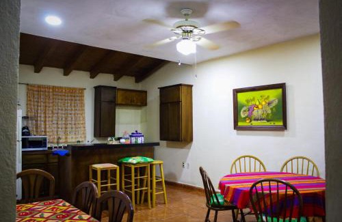 Patzcuaro Hotel | Casa de huéspedes la guarecita