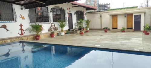 Pacara House | Cozy B&B Finca Vivar: Pet-Friendly Stay with Breakfast