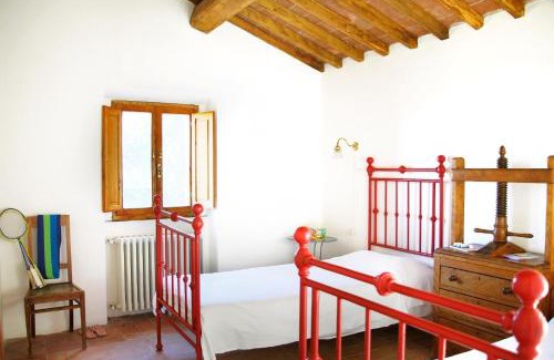 Gello House | Family-Friendly Retreat in Montecatini Val di Cecina