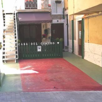 Santa Caterina Villarmosa Apartment | Pet-Friendly Casa del Centro 2P with Restaurant & Kitchen