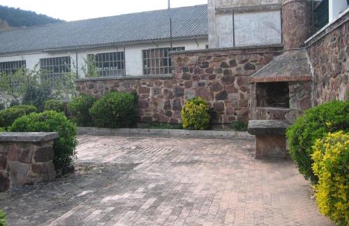 Pradoluengo House | Family-Friendly Stay at Casa de Julio Marroquin
