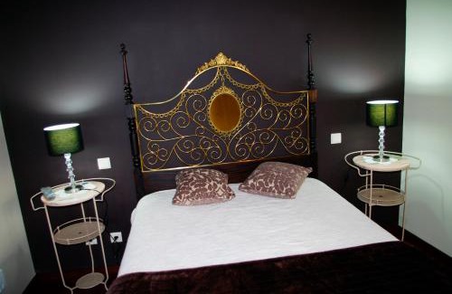 Picote House | Family-Friendly Getaway at Casa de l Puio - Rated 9/10