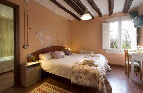 El Redal House | Pet-Friendly Casa de la Condesa with Oceanfront Views