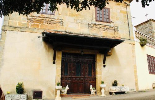 Ubiarco Apartment | Top-Rated Casa de la Media Borona - Pet & Child Friendly Stay